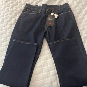 Levi's Men's Premium Dark Indigo Relaxed Jeans - 541 Athletic Taper 34x32